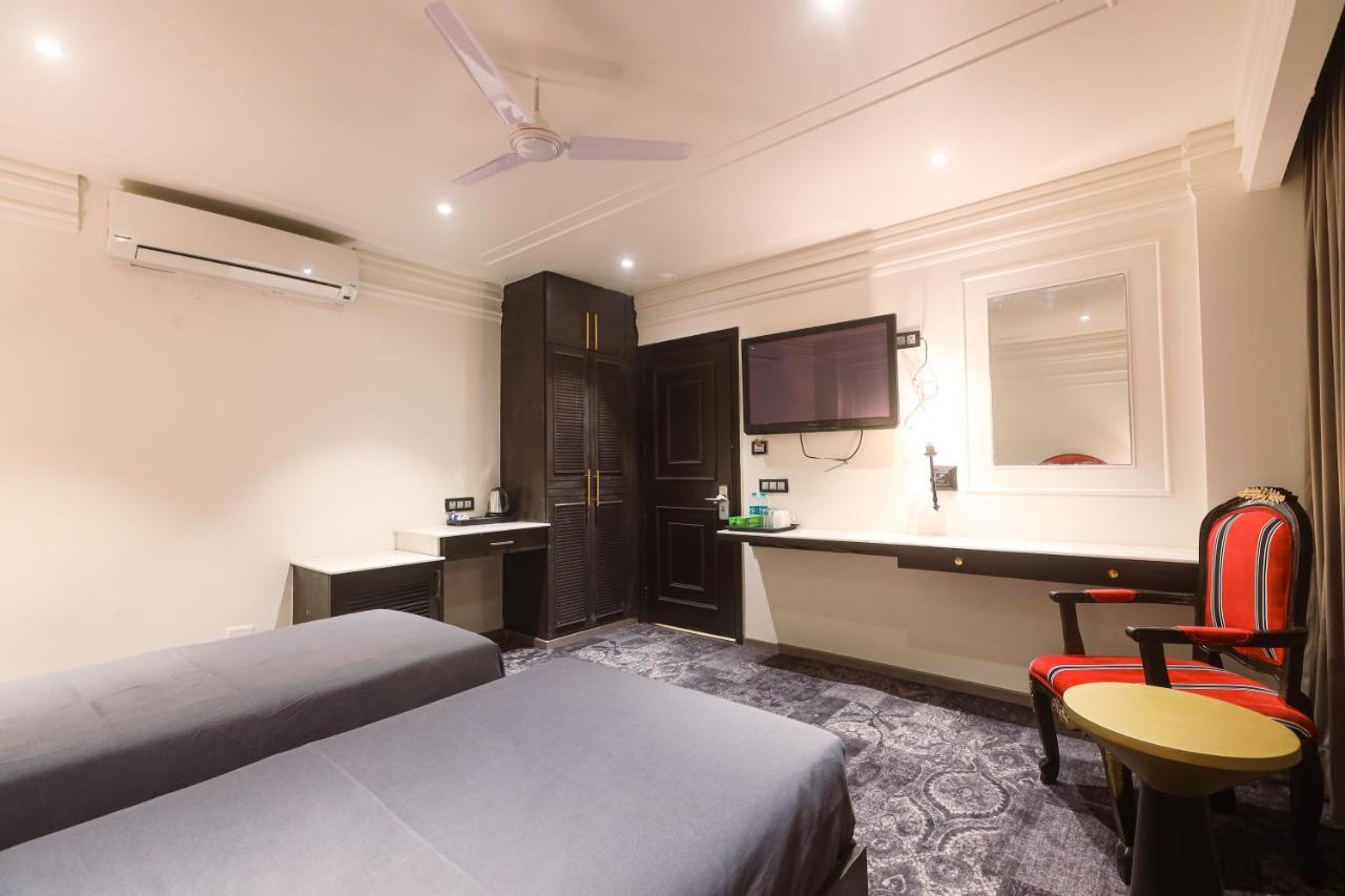 The Saga Hotel Yeni Delhi Dış mekan fotoğraf